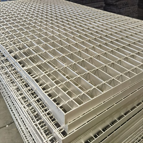 不銹鋼鋼格板鋼格柵性能決定價值