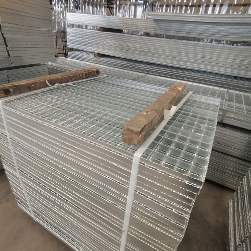 如何辨別劣質鋼格板？看這4個細節，避免安全隱患